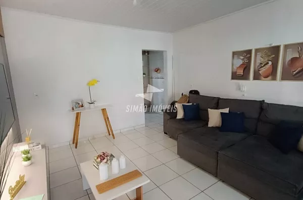 Casa com 2 quartos para venda, Bairro Agrícola, Erechim