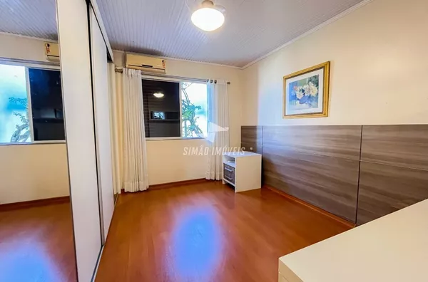 Casa para venda, 4 quarto(s), Bairro Centro, Erechim
