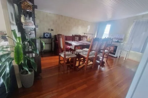 Casa para venda, 4 quarto(s), Bairro Centro, Erechim