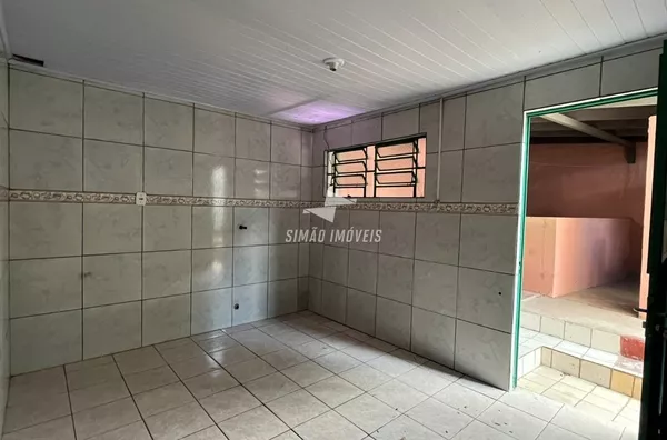 Casa para venda, 03 Quartos, Bairro Estevam Carraro, Erechim