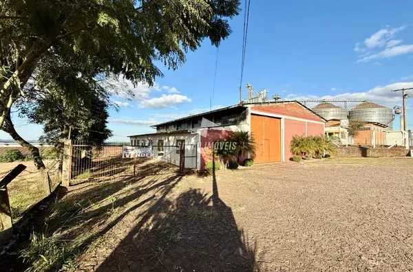 Pavilhão para venda, Avenida Caldas Júnior, Erechim