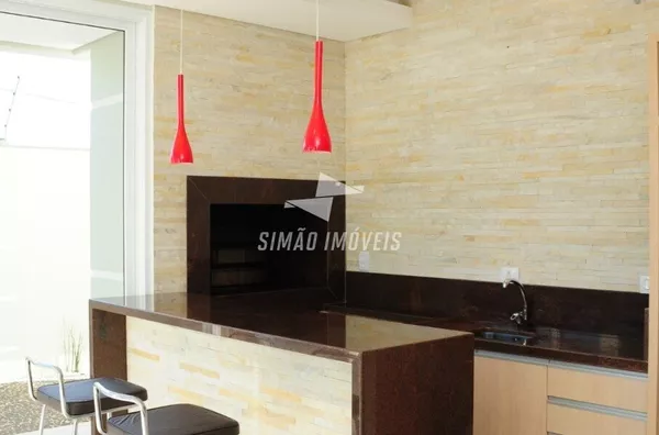 Casa para venda, 4 quarto(s), Bairro Centro, Erechim