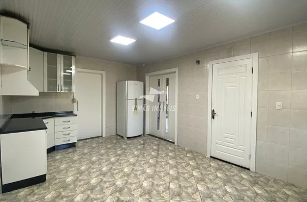 Casa para venda, 03 quarto(s), Bairro Jabuticabal, Erechim