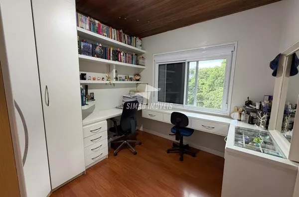 Casa para venda,  4 quarto(s), Bairro Espírito Santo, Erechim