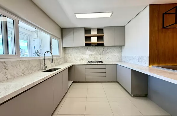 Apartamento para venda, 3 quarto(s), Bairro Centro, Erechim