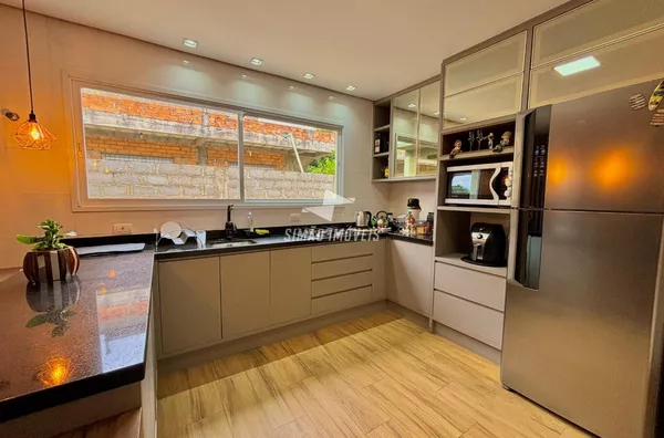 Casa para venda, 03 quarto(s), Bairro Zimmer, Erechim