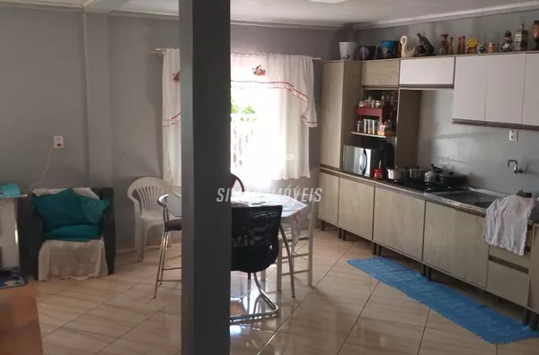 Casa para venda 3 quarto(s) Bairro Cotrel Erechim