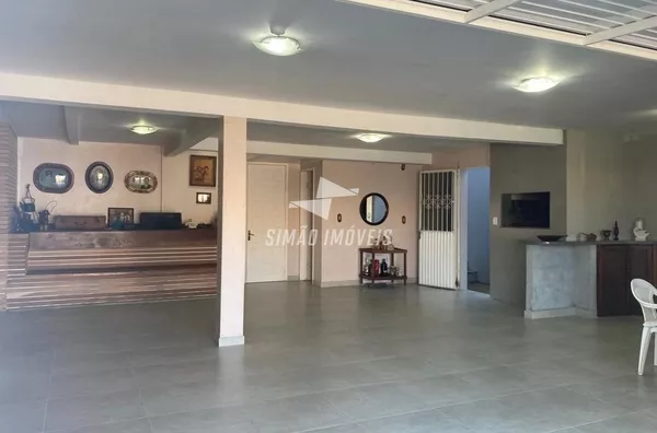 Casa para venda,  3 quarto(s), Bairro Triângulo, Erechim