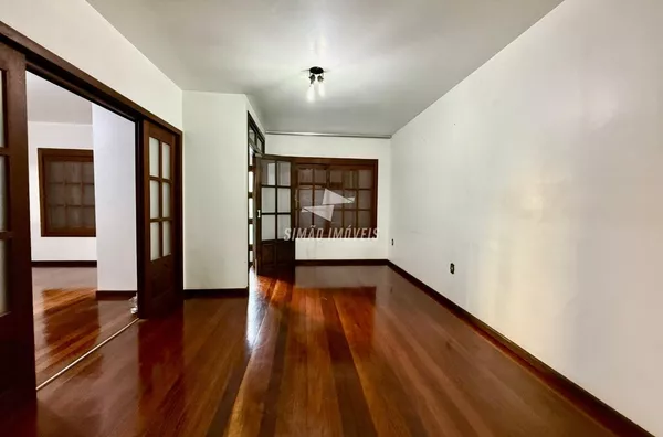 Casa para venda, 3 quarto(s), Bairro Centro, Erechim