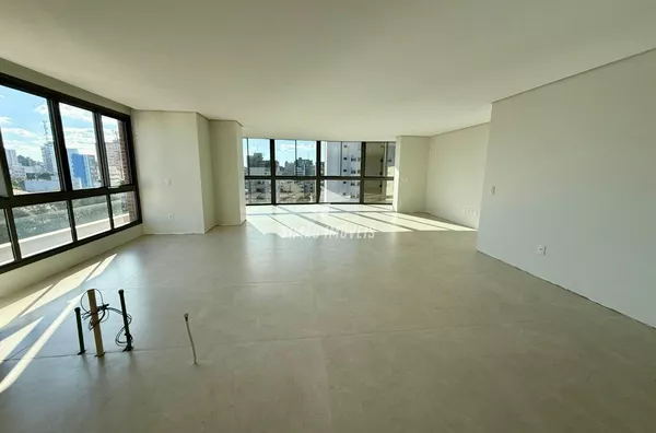 Apartamento para venda, 03 Suítes, Bairro Centro, Erechim