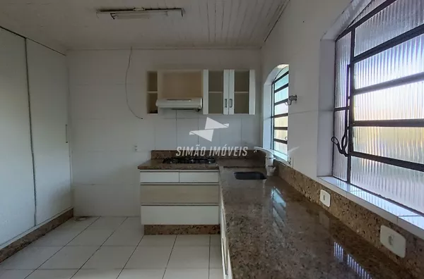 Casa para venda,  03 quarto(s), Bairro Centro, Erechim