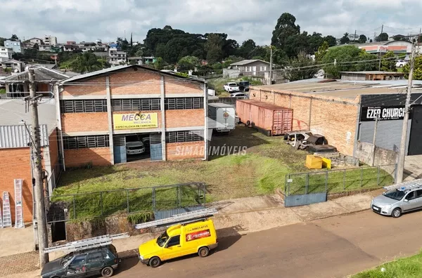 Terreno com pavilhão para venda, Bairro Copas Verdes, Erechim
