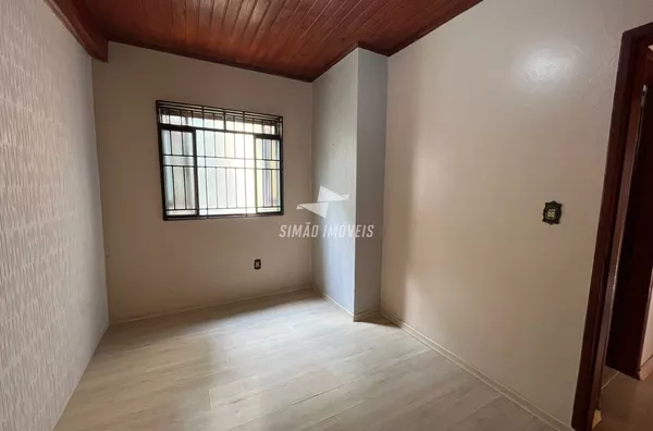 Casa para venda, 03 quartos, Bairro Centro, Erechim