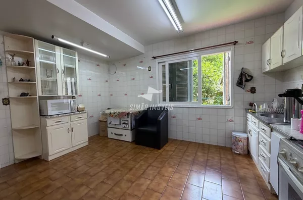 Casa para venda, 3 quarto(s),  Bairro Aeroporto, Erechim