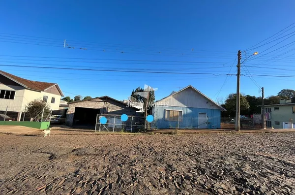 Casa para venda, 3 quarto(s), Bairro Aldo Arioli, Erechim