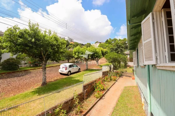 Casa para venda 3 quarto(s), Bairro Centro, Erechim