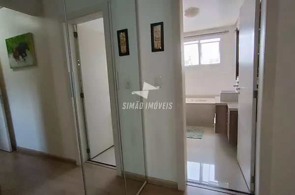 Apartamento com 4 quartos para venda, bairro Bela Vista, Erechim