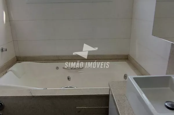 Apartamento com 4 quartos para venda, bairro Bela Vista, Erechim