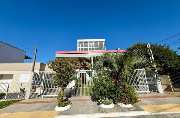 Casa para venda, 03 Dormitórios, Bairro José Bonifácio, Erechim