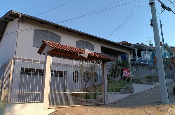 Casa para venda,  03 quarto(s), Bairro Centro, Erechim