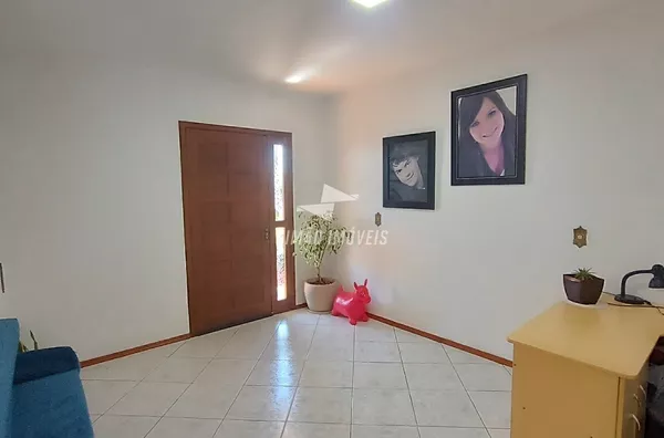 Casa 3 quartos para venda, bairro Frinape, Erechim