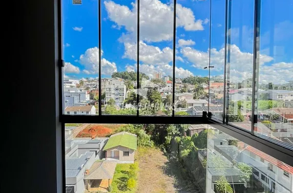 Apartamento Duplex para venda, 02 Suíte(s), Bairro Três Vendas, Erechim