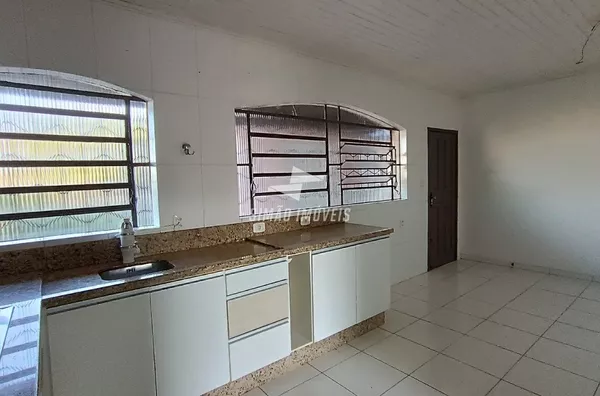 Casa para venda,  03 quarto(s), Bairro Centro, Erechim