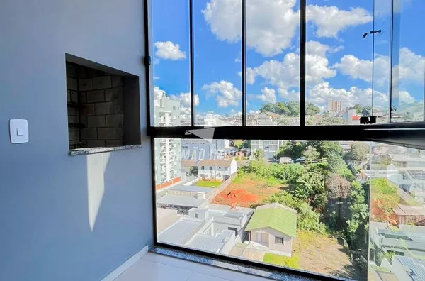 Apartamento Duplex para venda, 02 Suíte(s), Bairro Três Vendas, Erechim