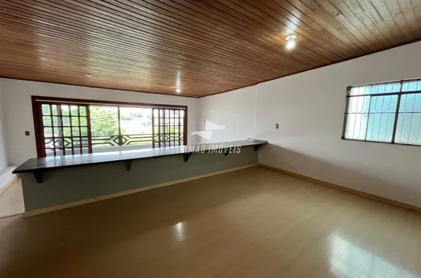 Casa para venda, 03 quartos, Bairro Centro, Erechim