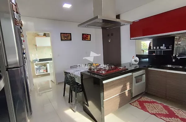 Apartamento com 4 quartos para venda, bairro Bela Vista, Erechim