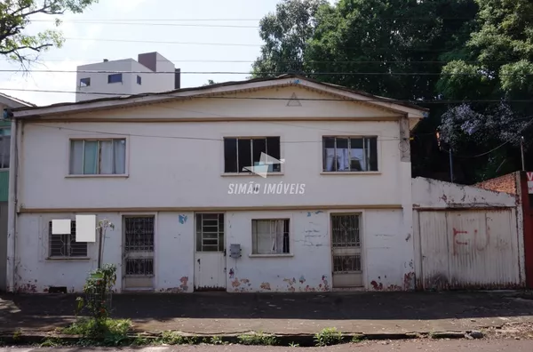 Casa para venda 4 quarto(s) Bairro Centro Erechim