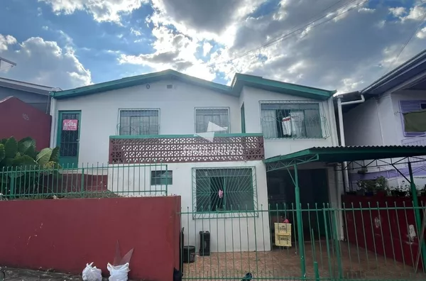 Casa para venda, 03 Quartos, Bairro Estevam Carraro, Erechim