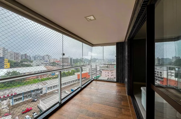 Apartamento com suíte para venda, Bairro Centro, Erechim