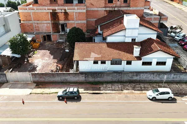 Casa para venda, 03 Dormitórios, Bairro Centro, Erechim