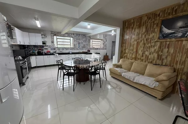 Casa para venda,  4 quarto(s), Bairro Espírito Santo, Erechim