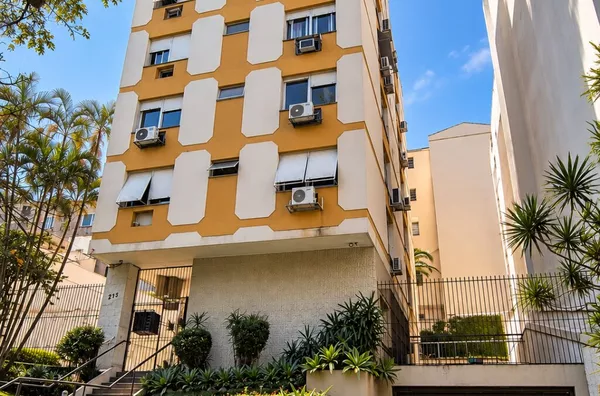 Moinhos Imobiliária Vende| Cobertura duplex 300m² 3dorm. 1suíte, 5 banheiros, 2 vagas no Petrópolis - Foto 20