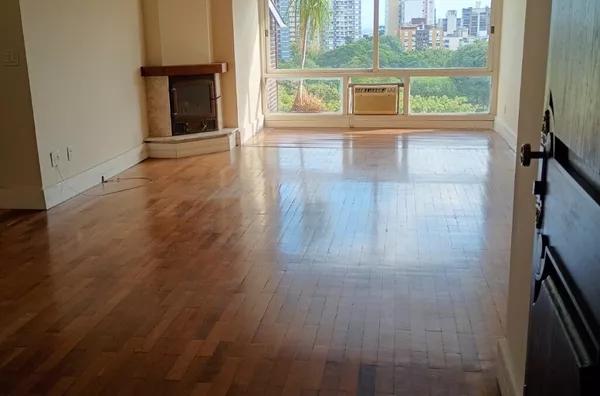 MOINHOS IMOBILIÁRIA aluga excelente 3 dormitórios c/vista Parcão