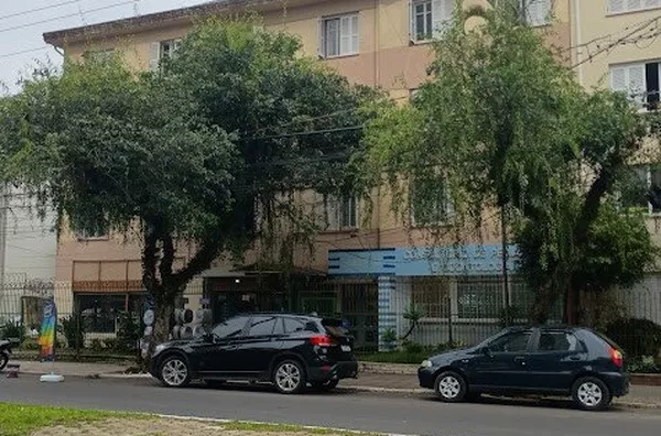 MOINHOS IMOBILIÁRIA vende 3 dormitórios no Menino Deus - Foto 1