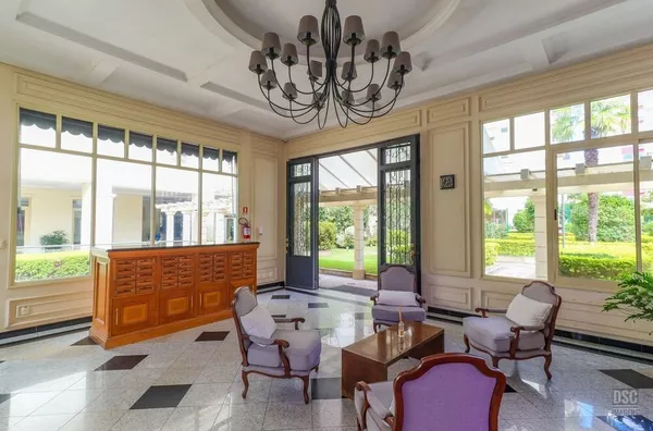 MOINHOS IMOBILIÁRIA VENDE Apartamento 133m² Menino Deus, Porto Alegre