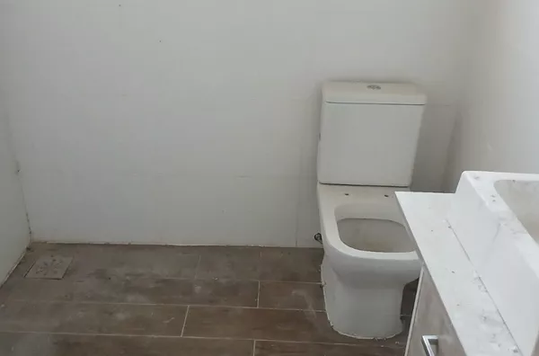 Casa para aluguel e venda,  Auxiliadora