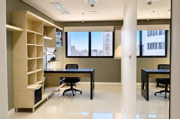 MOINHOS IMOBILIÁRIA ALUGA | Sala Comercial de 30m² no Três Figueiras