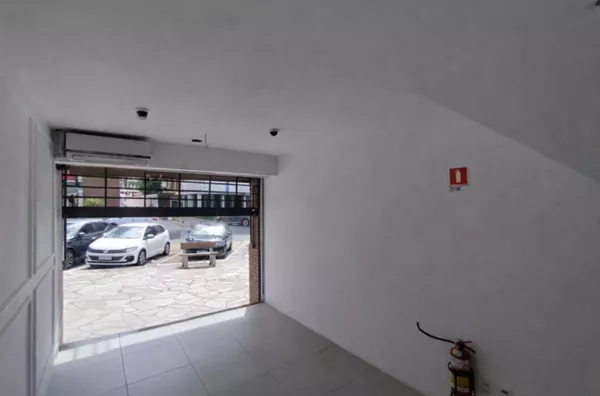 MOINHOS IMOBILIÁRIA aluga Loja comercial 30m² - Moinhos de Vento