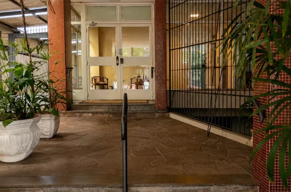   MOINHOS IMOBILIÁRIA VENDE | SEU APTO NO CENTRO HISTÓRICO DE POA COM ENTRADA FACILITADA PELO MINHA CASA MINHA VIDA