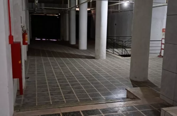 Piso nivel rua 