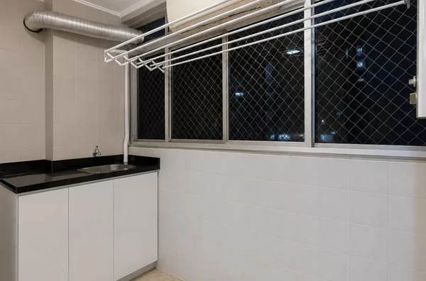 MOINHOS IMOBILIÁRIA  vende | Apartamento 84m² privativos Rio Branco