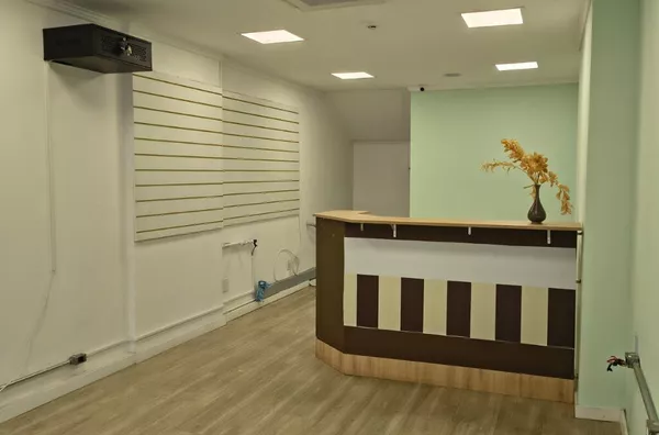 MOINHOS IMOBILIÁRIA aluga loja comercial 64m² c/subsolo -  Moinhos de Vento 