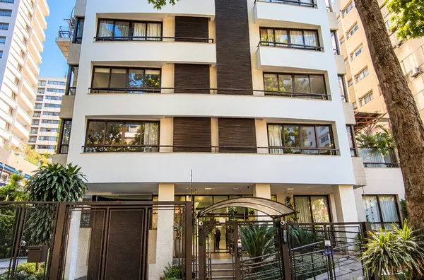MOINHOS IMOBILIÁRIA VENDE | Apartamento de 99 m² com lareira, churrasqueira, 2 suítes e 2 vagas no Mont Serrat - Foto 18