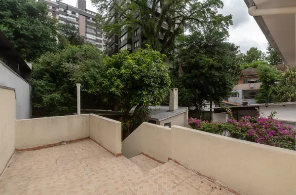 LOCAÇÃO - CASA COMERCIAL