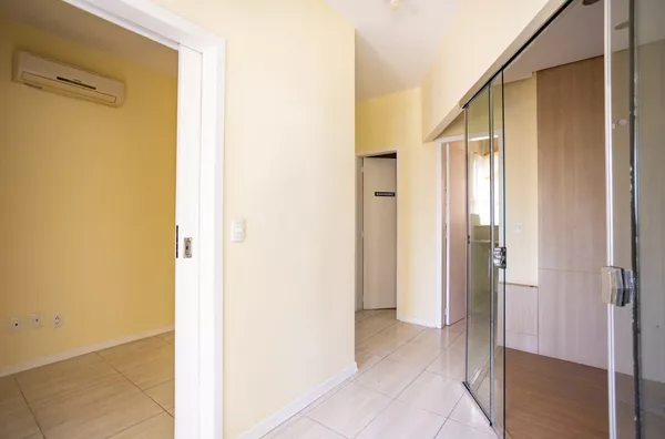 MOINHOS IMOBILIÁRIA aluga sala 40m² na Andradas