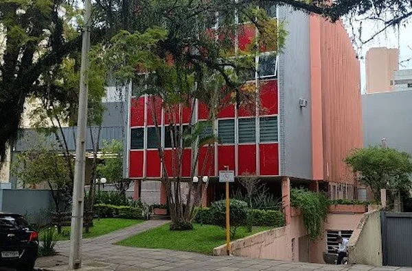MOINHOS IMOBILIÁRIA vende sala comercial com garagem ao lado Shopping Moinhos